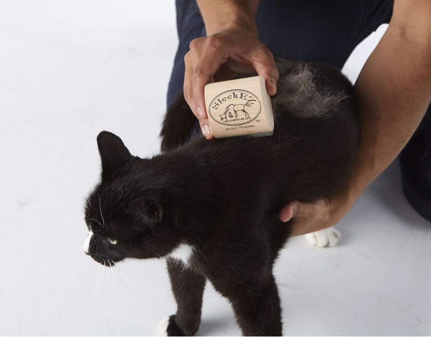 SleekEZ® | Small Grooming Tool