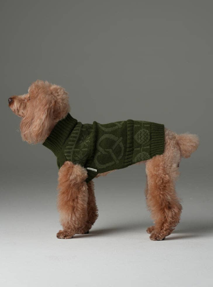 Pehom Pretzel Sweater size chart or packaging detail showing available sizing options for dogs.