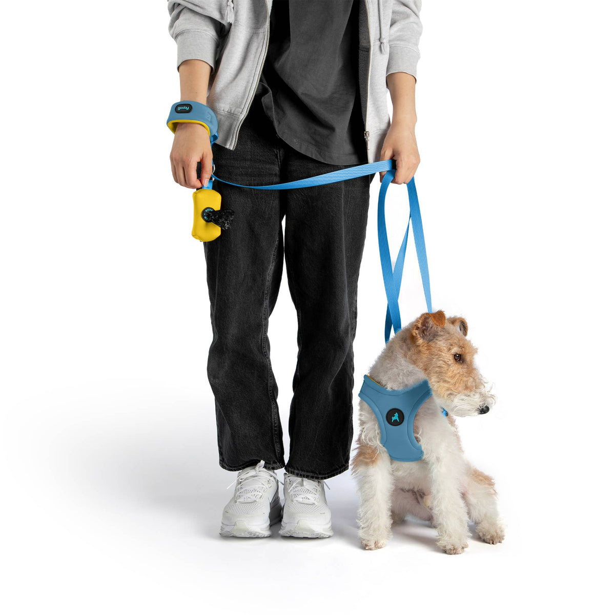 Gooby Escape Free Leash shown in a detailed alternate view highlighting its secure design and construction.
