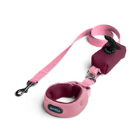 Gooby Escape Free Leash packaging showing product details, sizing, and branding information on the box.