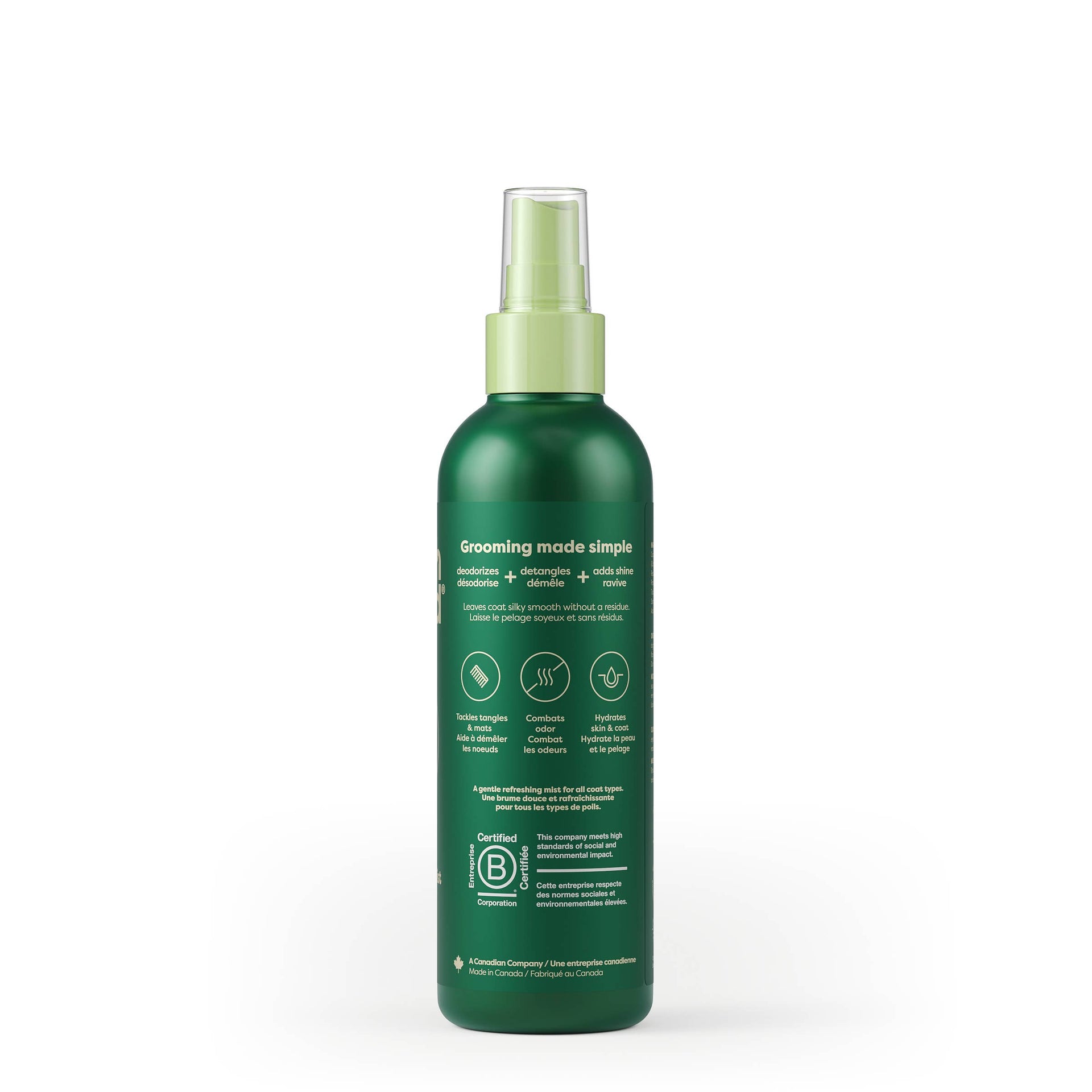 Earth Rated Refresh Mist spray bottle showing product label and key ingredients for dog grooming.