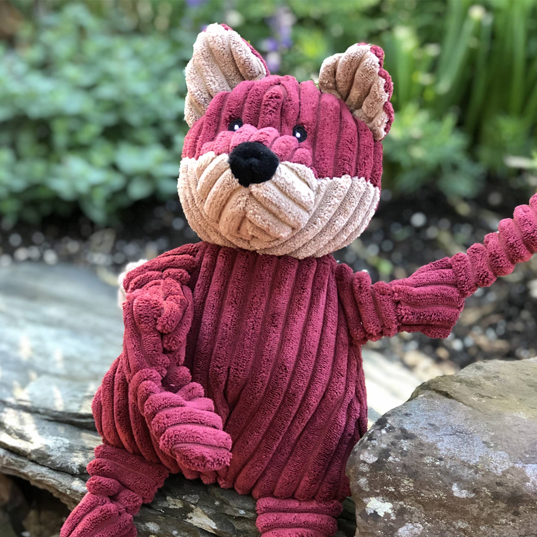 HuggleGroup | Sly Fox Knottie®