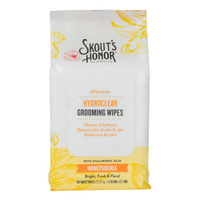 Skout's Honor HydroClear Wipes package showing product details and hyaluronic acid moisturizing formula information.