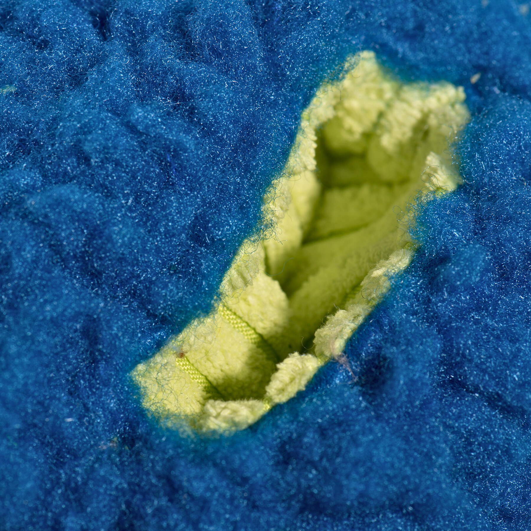 HuggleGroup | HuggleFleece | Treat Trap