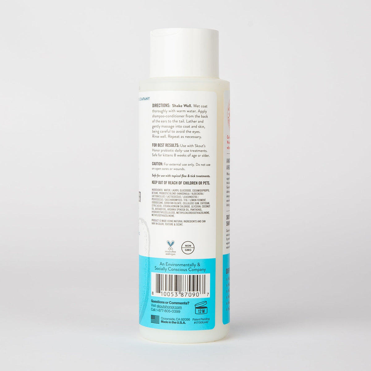 Dog Dish Skouts Honor fragrance-free cat shampoo bottle showing ingredients, directions, and probiotic technology