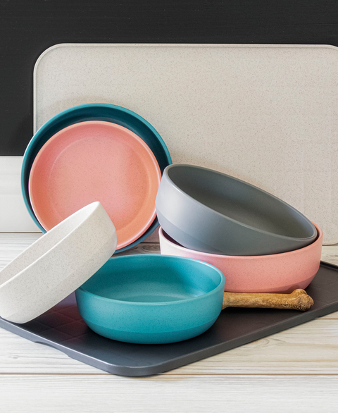 TarHong gray Bevel Bowl shown in lifestyle setting demonstrating the eco-friendly pet feeding bowl in use